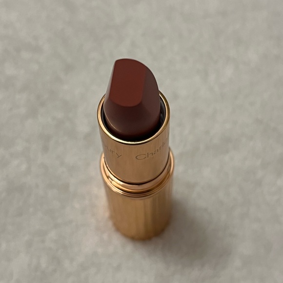 New in Box ICONIC Charlotte Tilbury Pillow Talk Lipstick - Picture 2 of 8